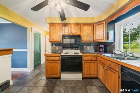 67 Macarthur Drive Waterbury CT 06704