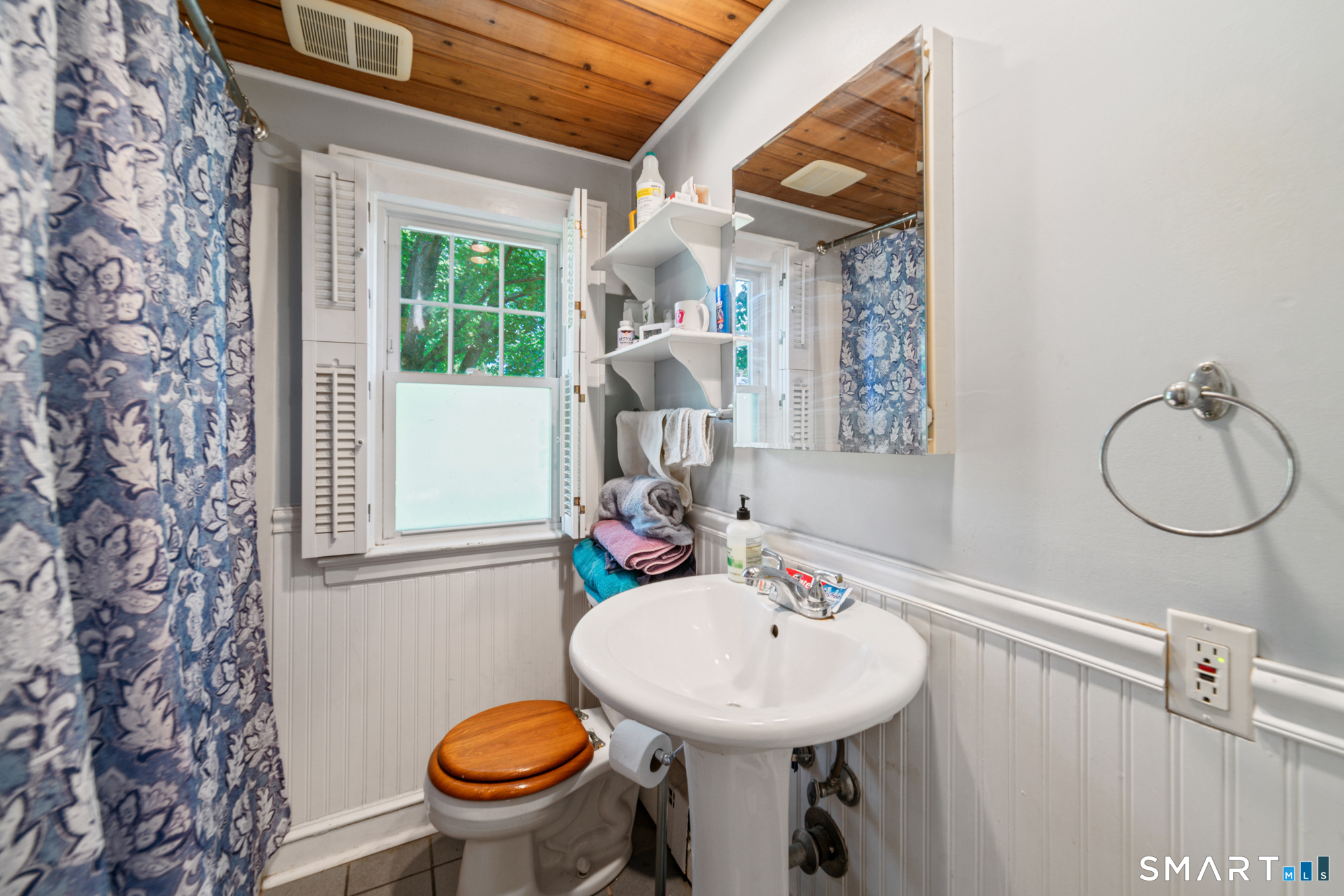 67 Macarthur Drive Waterbury CT 06704