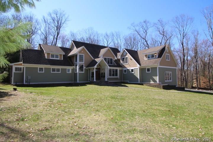 86 Curtiss Meadows Woodbury CT 06798