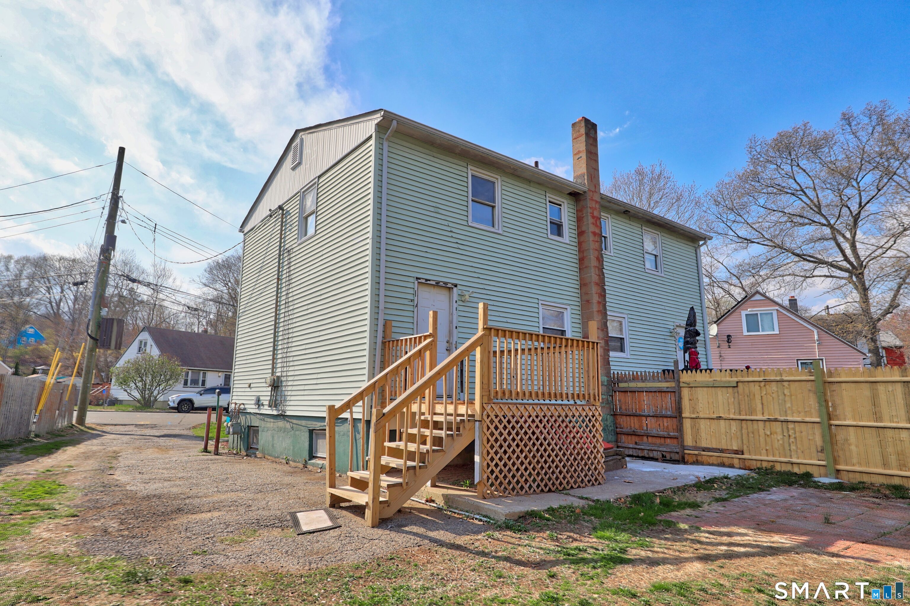 71 Sunshine Circle Bridgeport CT 06606
