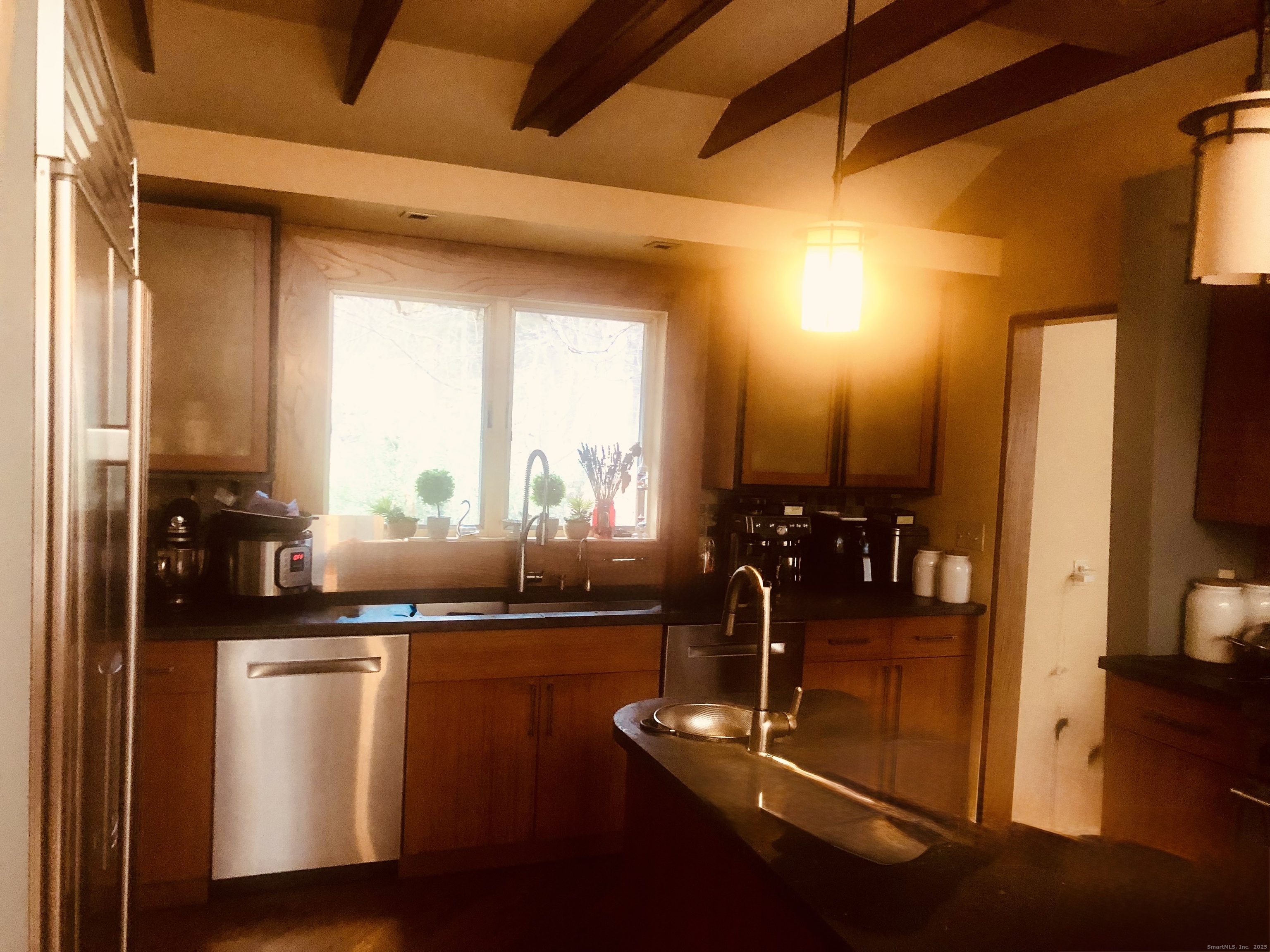 40 Ferncliff Drive West Hartford CT 06117