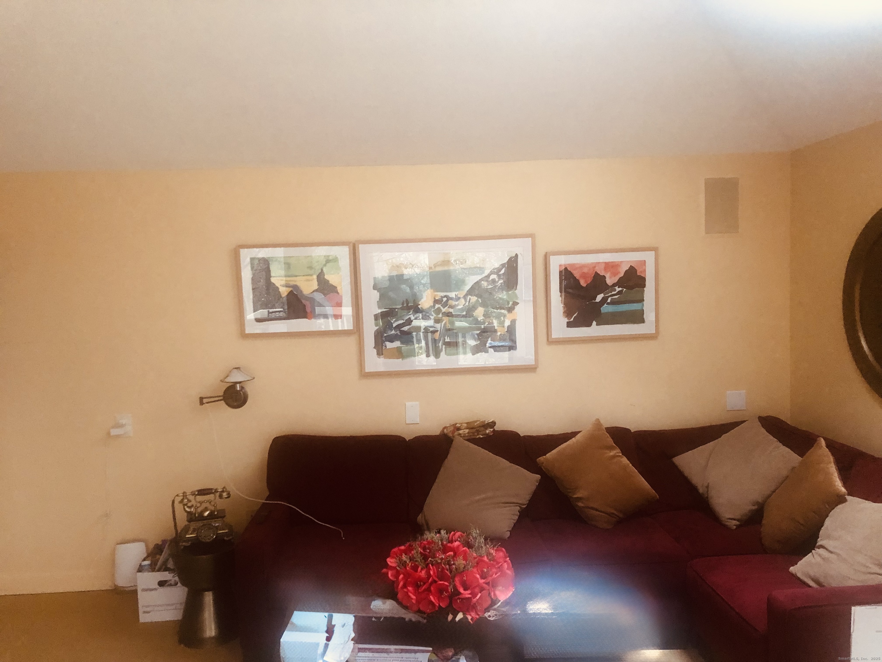 40 Ferncliff Drive West Hartford CT 06117