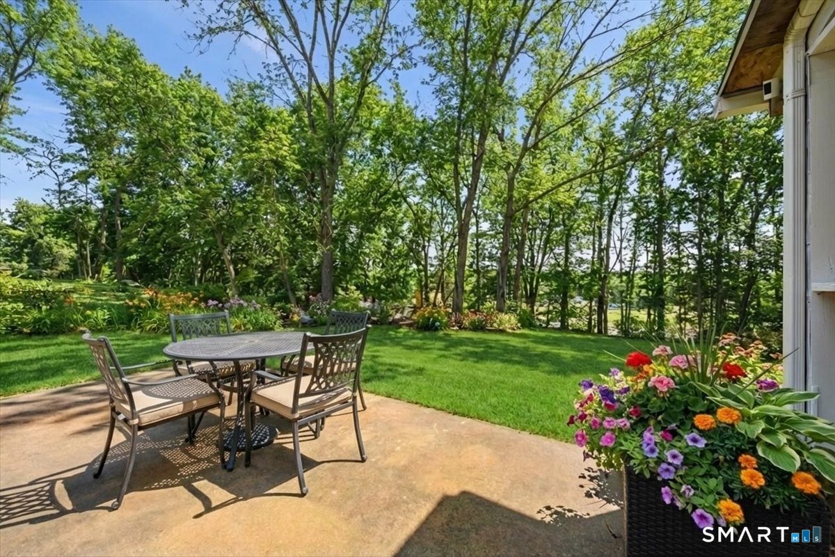 15 Ferry View Drive Ledyard CT 06335