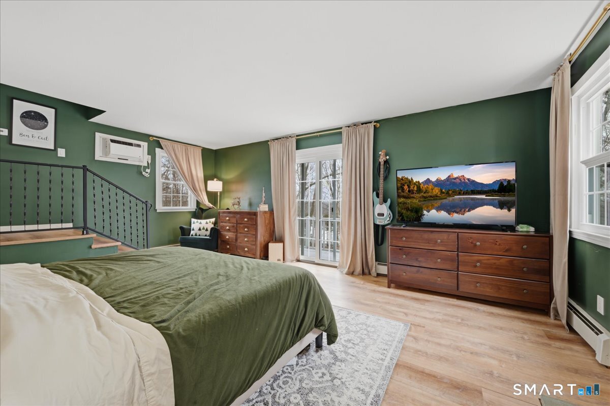 15 Ferry View Drive Ledyard CT 06335