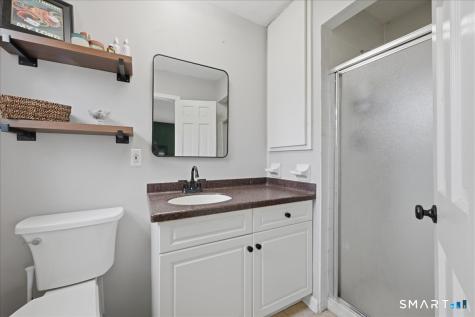 15 Ferry View Drive Ledyard CT 06335