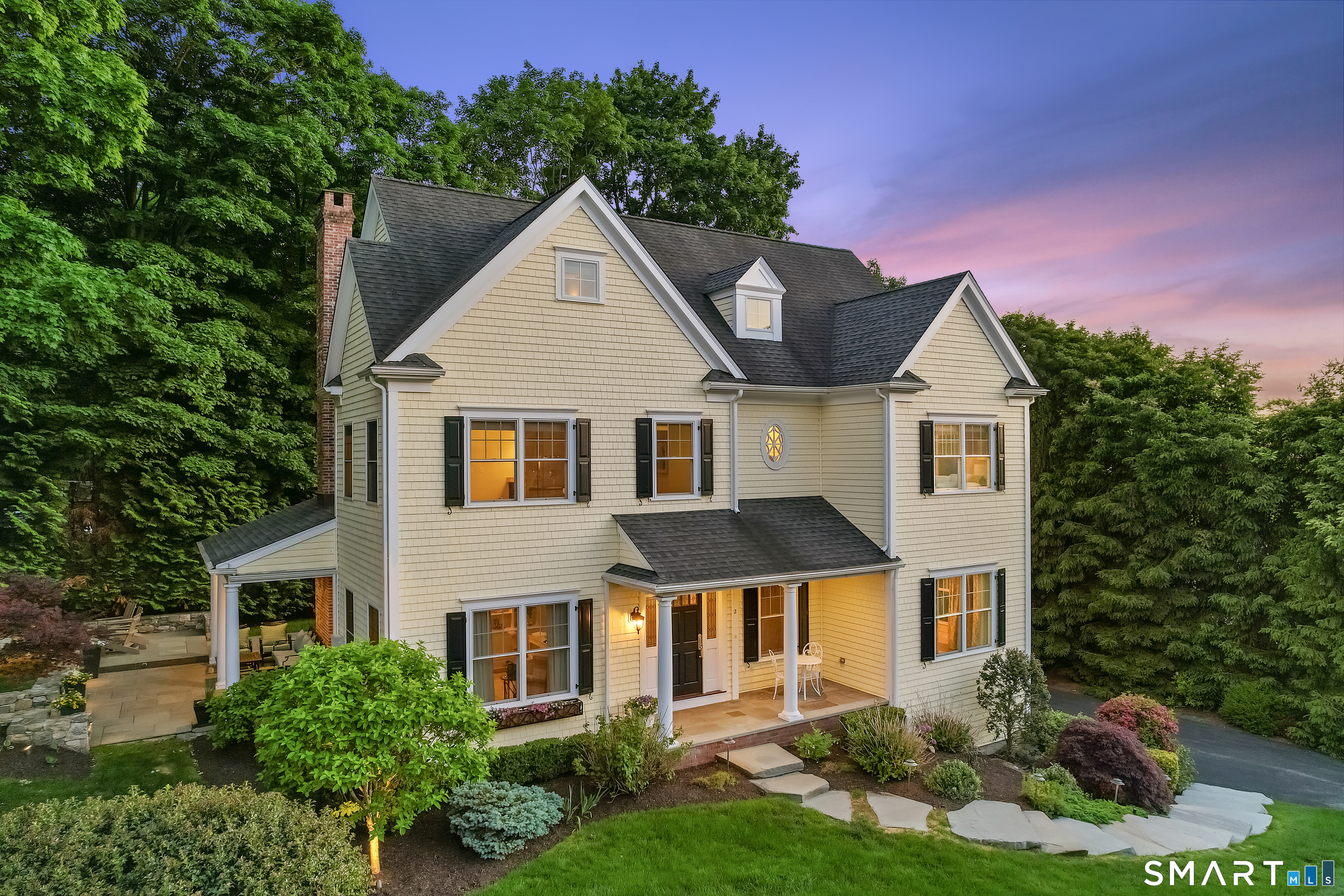 2 Ginos Way Ridgefield CT 06877