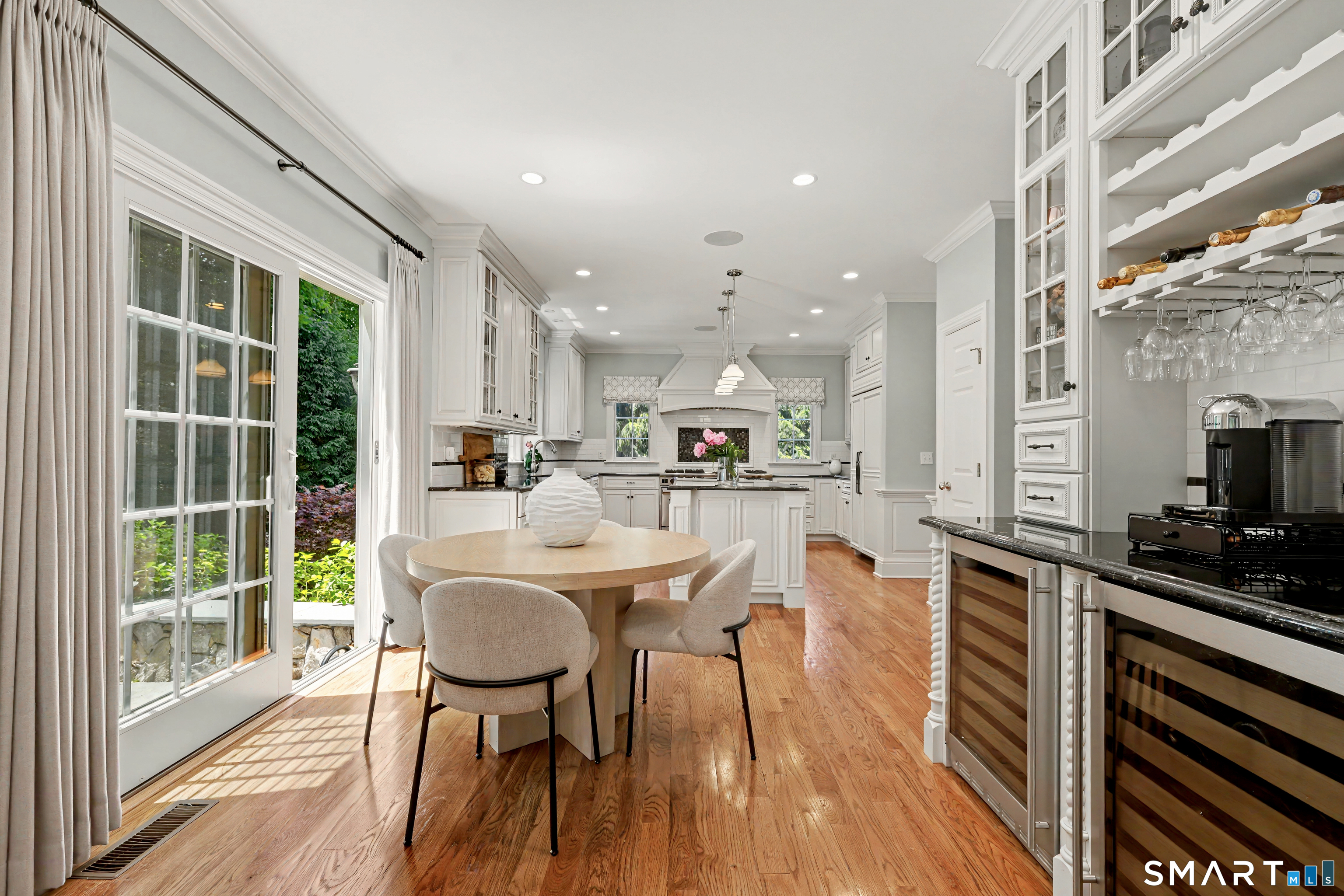 2 Ginos Way Ridgefield CT 06877
