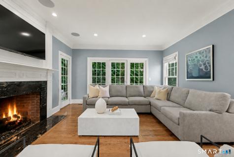 2 Ginos Way Ridgefield CT 06877