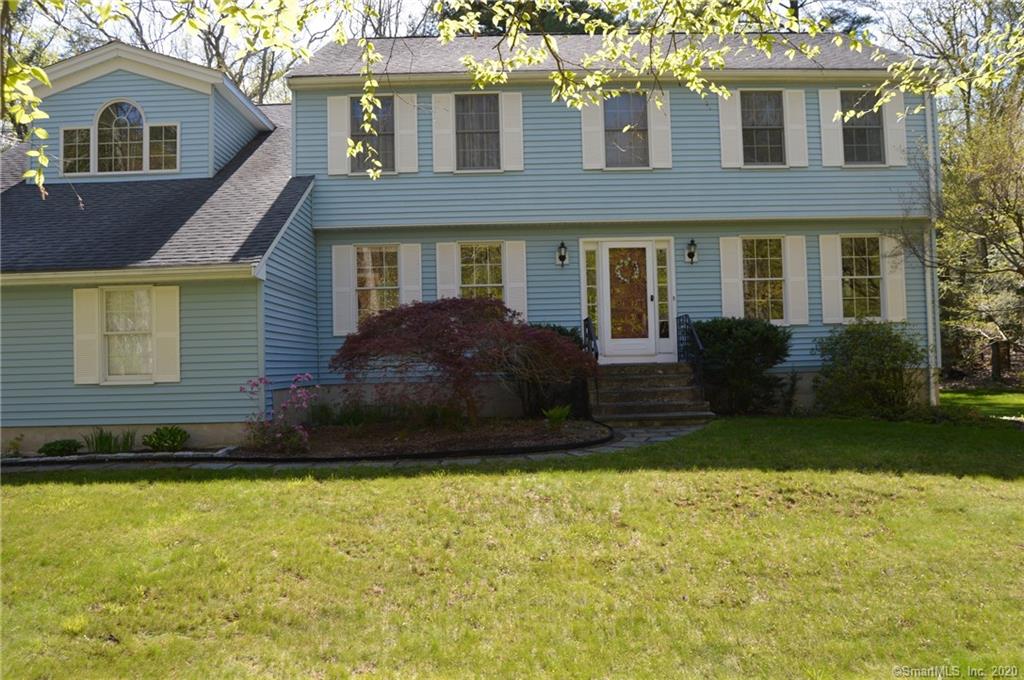 13 Park Road Simsbury CT 06070