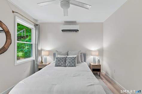 51 Bankside Trail Newtown CT 06482