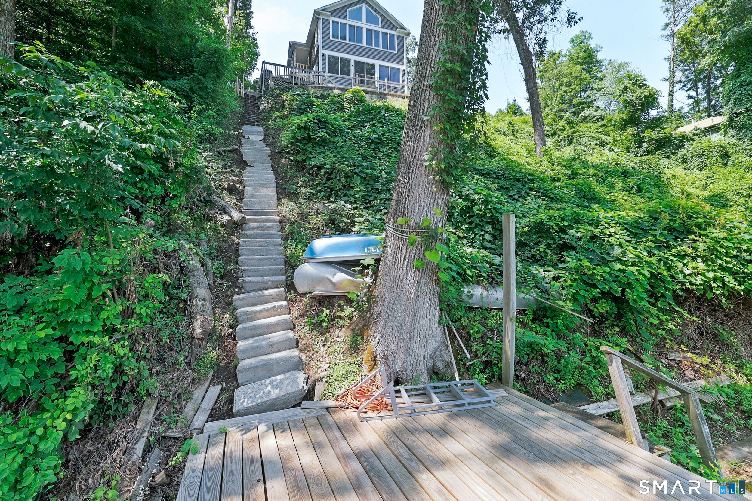 51 Bankside Trail Newtown CT 06482