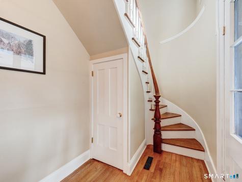 6 Pelton Hill Chester CT 06412