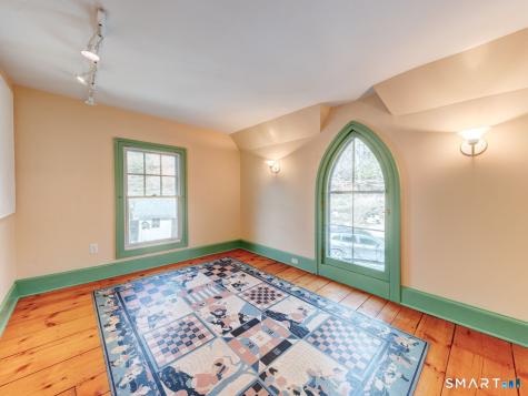 6 Pelton Hill Chester CT 06412