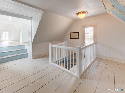 6 Pelton Hill Chester CT 06412