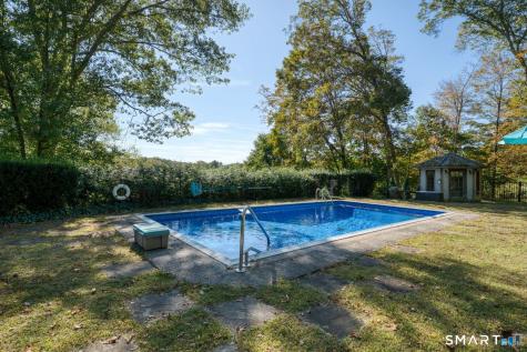 6 Pelton Hill Chester CT 06412