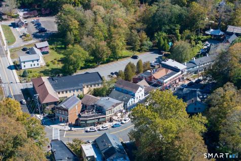 6 Pelton Hill Chester CT 06412