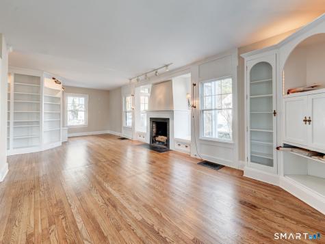 6 Pelton Hill Chester CT 06412