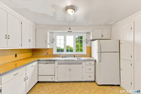 54 Ferncliff Drive West Hartford CT 06117