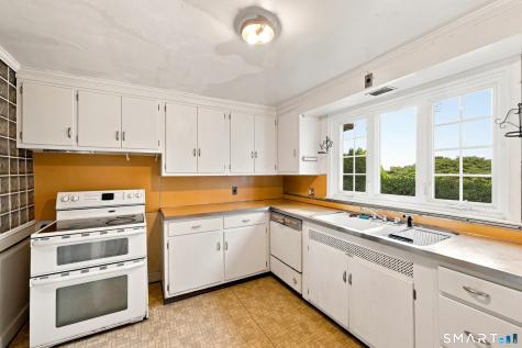 54 Ferncliff Drive West Hartford CT 06117