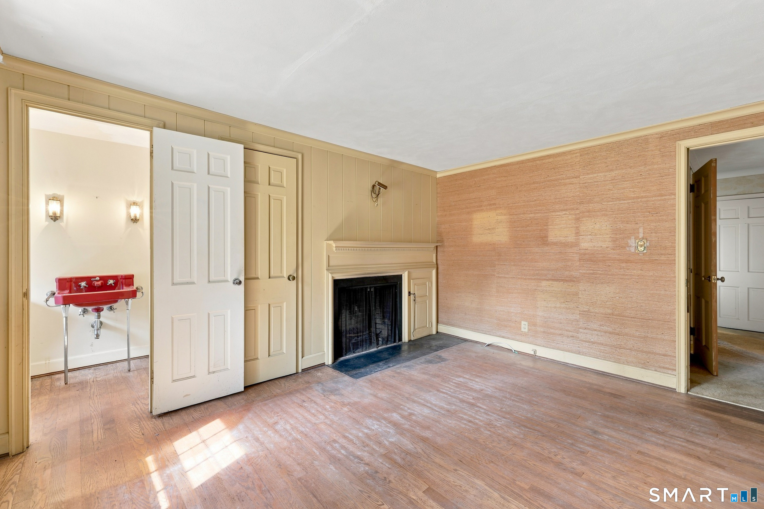 54 Ferncliff Drive West Hartford CT 06117