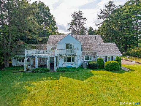 54 Ferncliff Drive West Hartford CT 06117