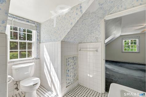 54 Ferncliff Drive West Hartford CT 06117