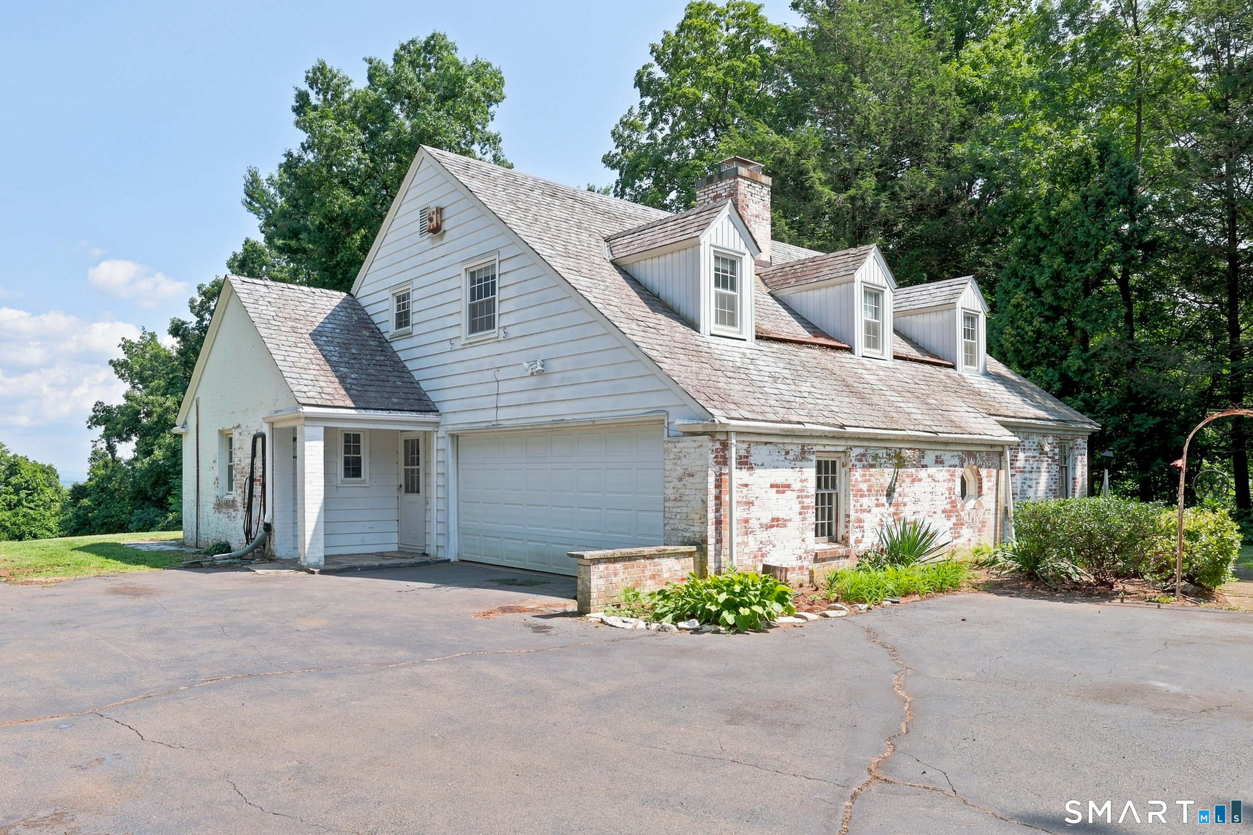 54 Ferncliff Drive West Hartford CT 06117