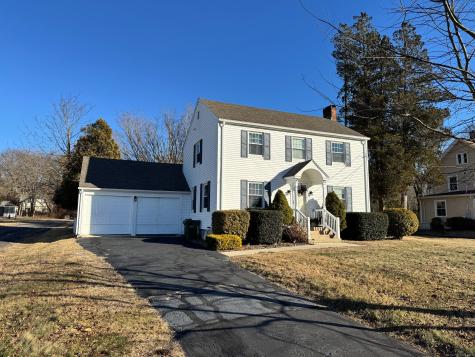 54 Millstone West Road Waterford CT 06385