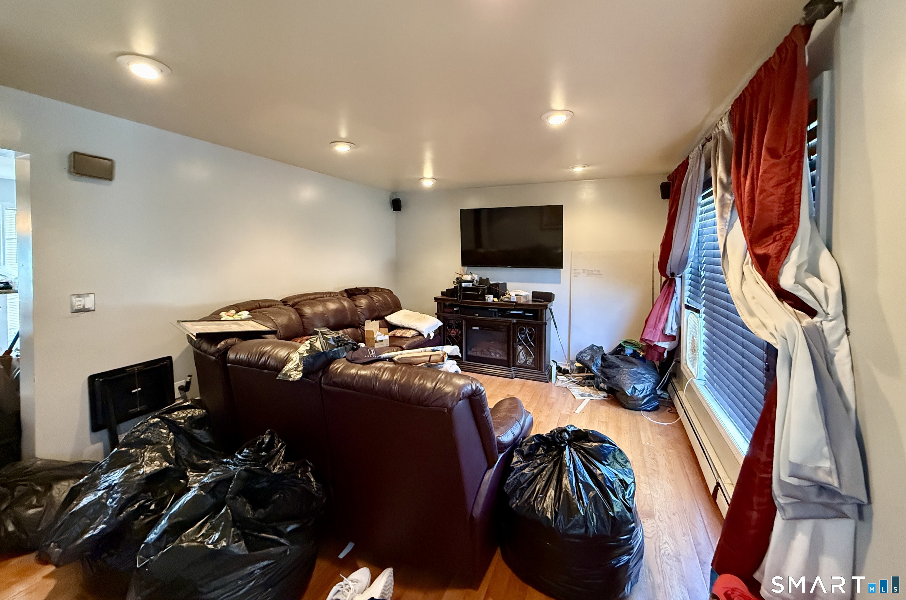 54 Francisco Circle Waterbury CT 06706