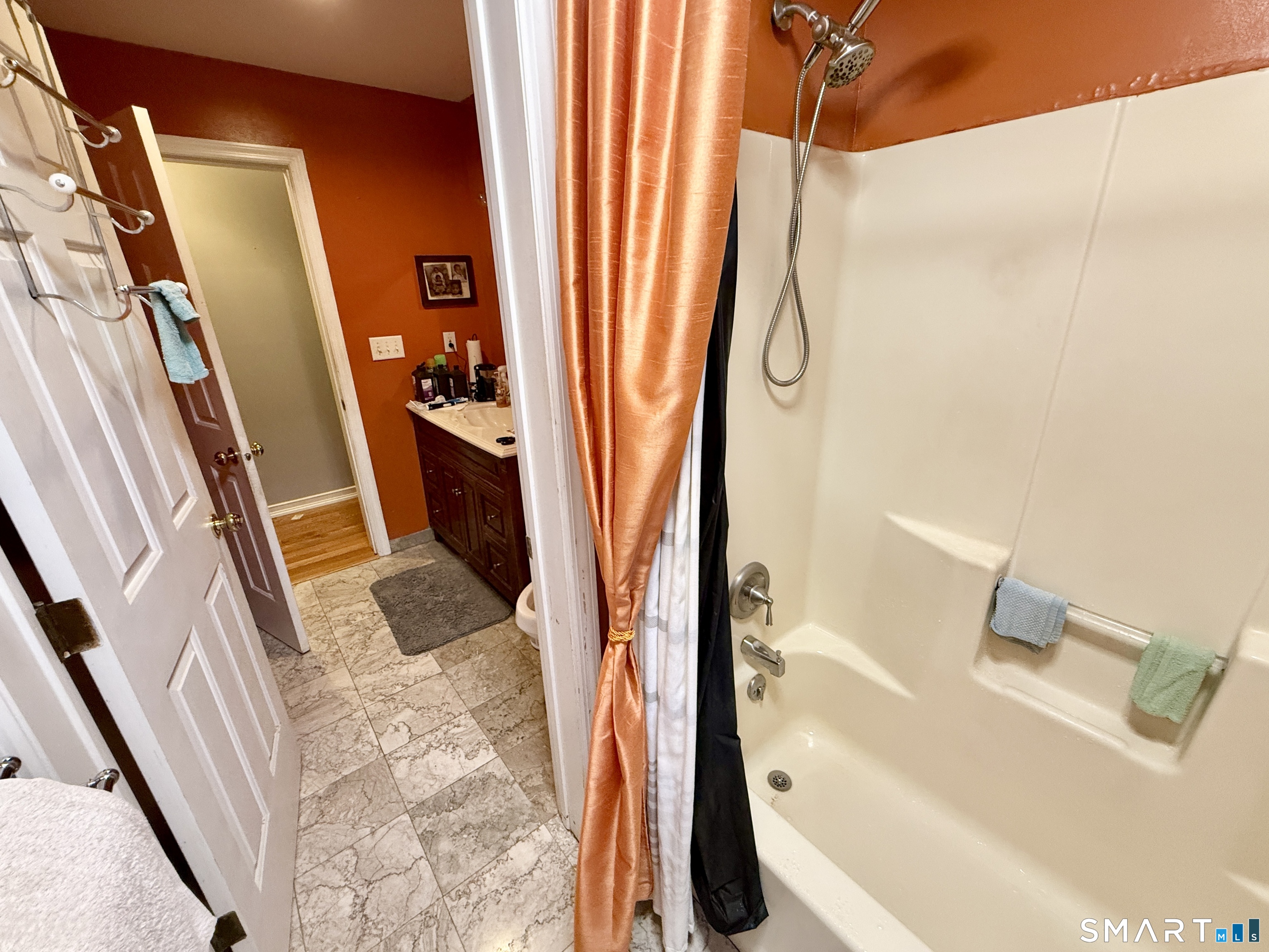 54 Francisco Circle Waterbury CT 06706
