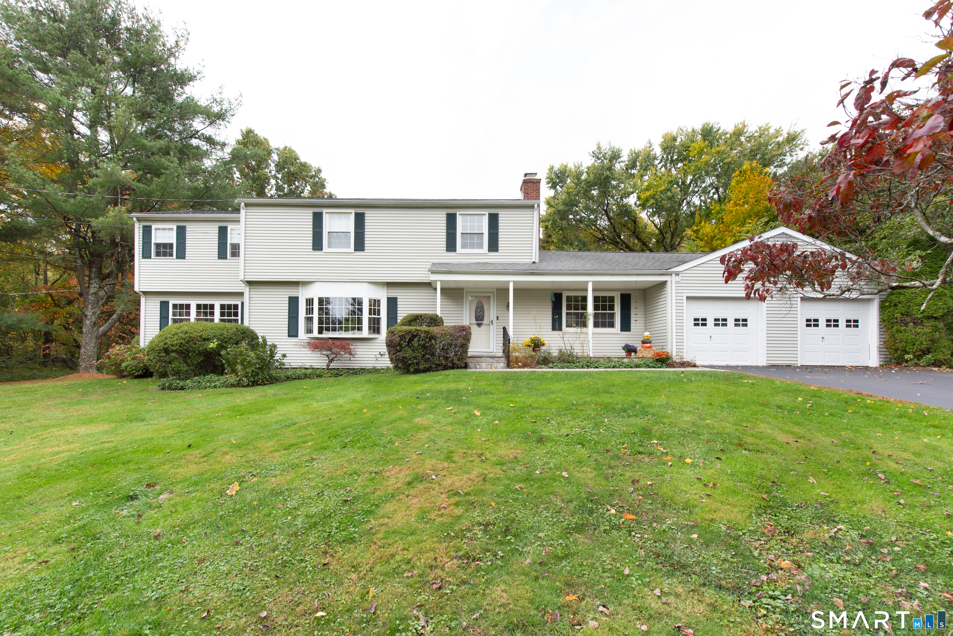 15 Longview Road Trumbull CT 06611