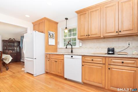 15 Longview Road Trumbull CT 06611