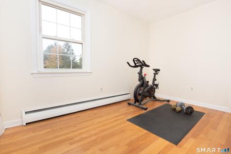 15 Longview Road Trumbull CT 06611