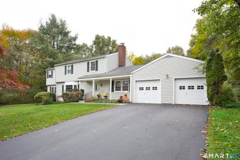 15 Longview Road Trumbull CT 06611