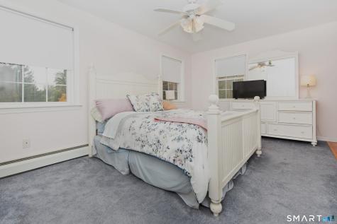 15 Longview Road Trumbull CT 06611