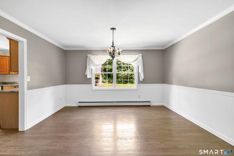 39 Greenbriar Road Oxford CT 06478