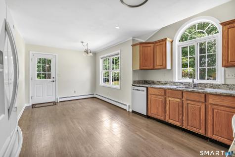 39 Greenbriar Road Oxford CT 06478