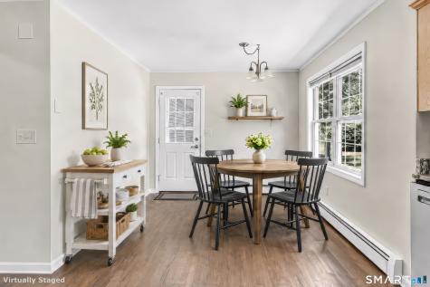 39 Greenbriar Road Oxford CT 06478