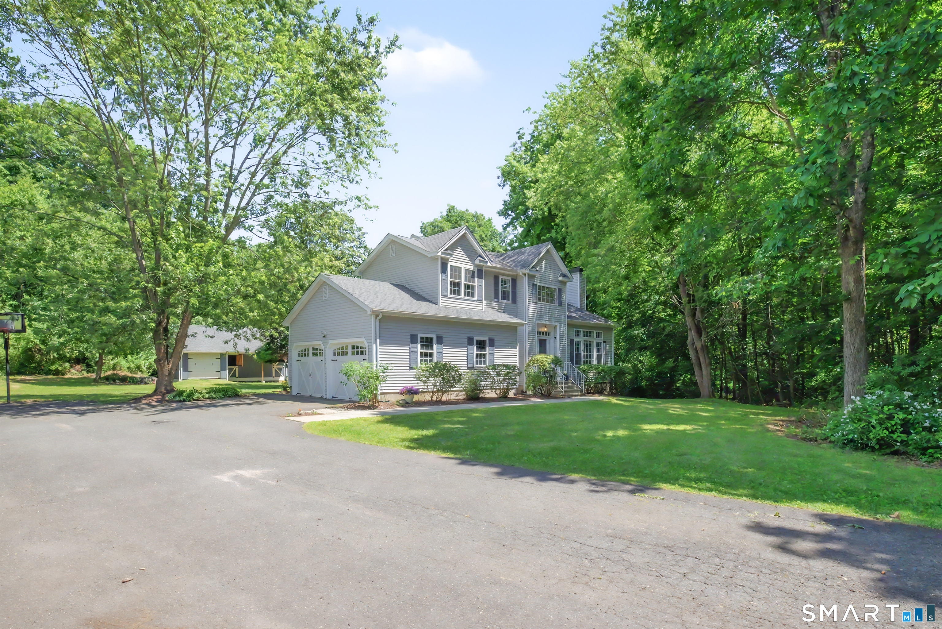 39 Greenbriar Road Oxford CT 06478
