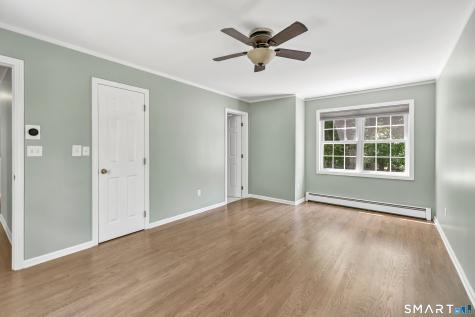 39 Greenbriar Road Oxford CT 06478