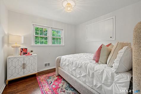 122 Berrian Road Stamford CT 06905
