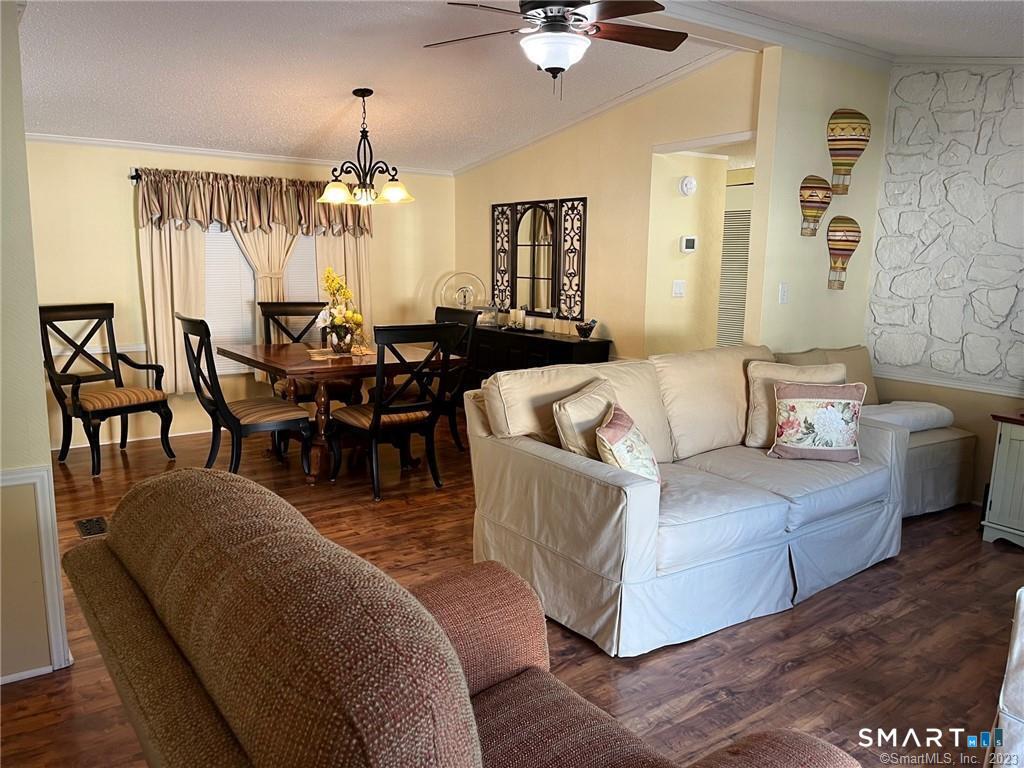 1070 Amity Road Bethany CT 06524