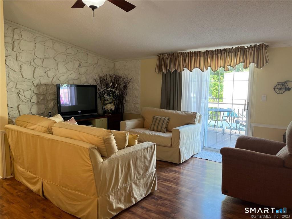 1070 Amity Road Bethany CT 06524