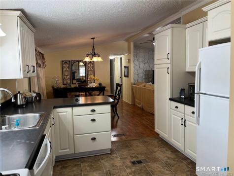 1070 Amity Road Bethany CT 06524