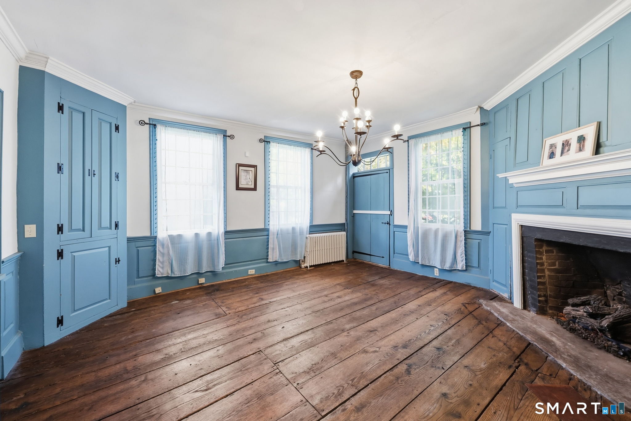 85 Tolland Green Tolland CT 06084