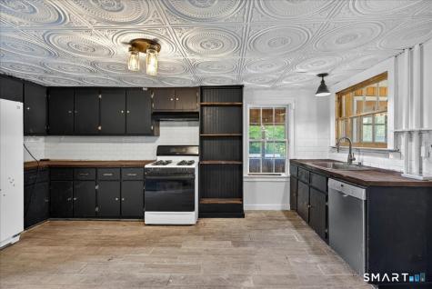 305 Lenox Street New Haven CT 06513