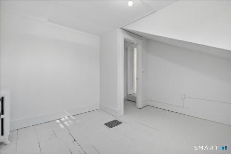305 Lenox Street New Haven CT 06513