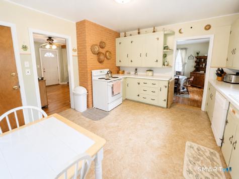 4 Orchard Street West Haven CT 06516
