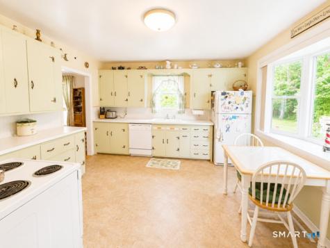 4 Orchard Street West Haven CT 06516