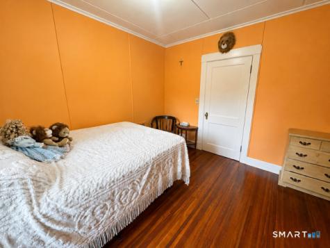 4 Orchard Street West Haven CT 06516